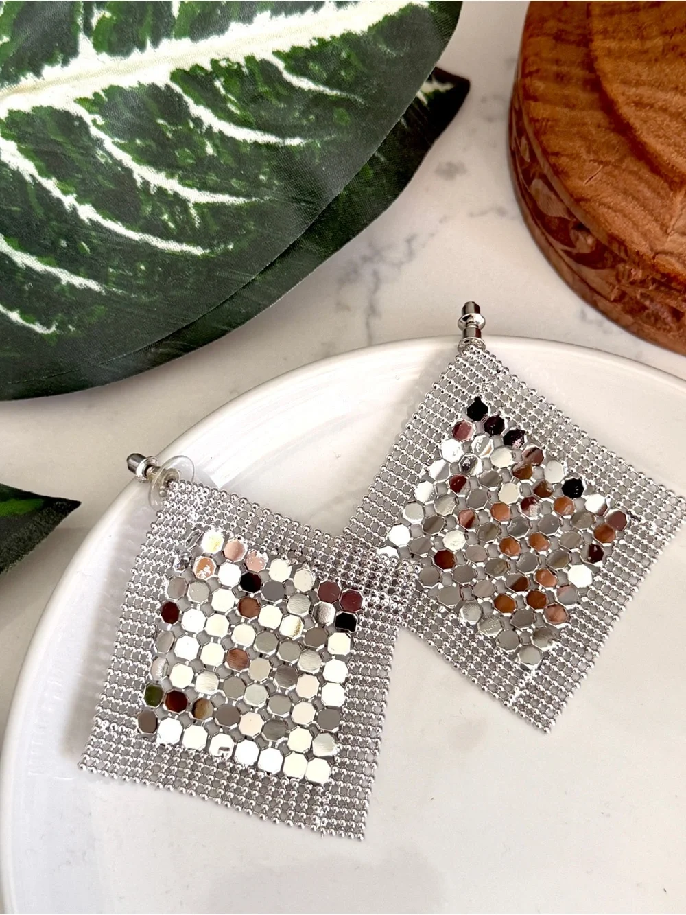 2/$30🌵 Silver Chainmail Mesh Drop Earrings Statement Sequin Party Glam Square